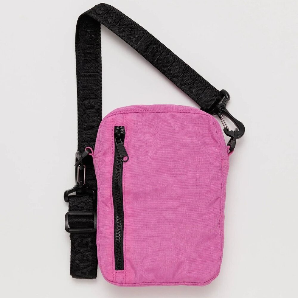 NWT Baggu Sport Crossbody - Extra Pink